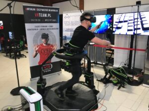 Read more about the article Platforma Virtuix Omni na&nbsp;wynajem dostępna od&nbsp;15.08.2017r.