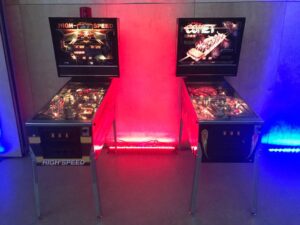 Read more about the article Realizacja: flippery i&nbsp;automaty arcade wynajem na&nbsp;event