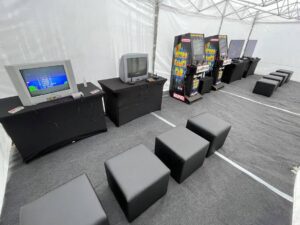 Read more about the article Wynajem atrakcji retro na&nbsp;event