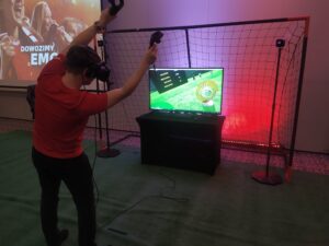 Read more about the article Gogle VR- wynajem- atrakcje piłka nożna