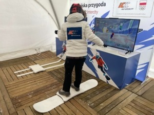 Symulator nart i snowboard do wynajęcia