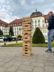 giga дженга в оренду. гігантські ігри в оренду