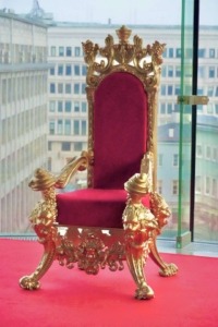 Tron Mikołaja VR na wynajem