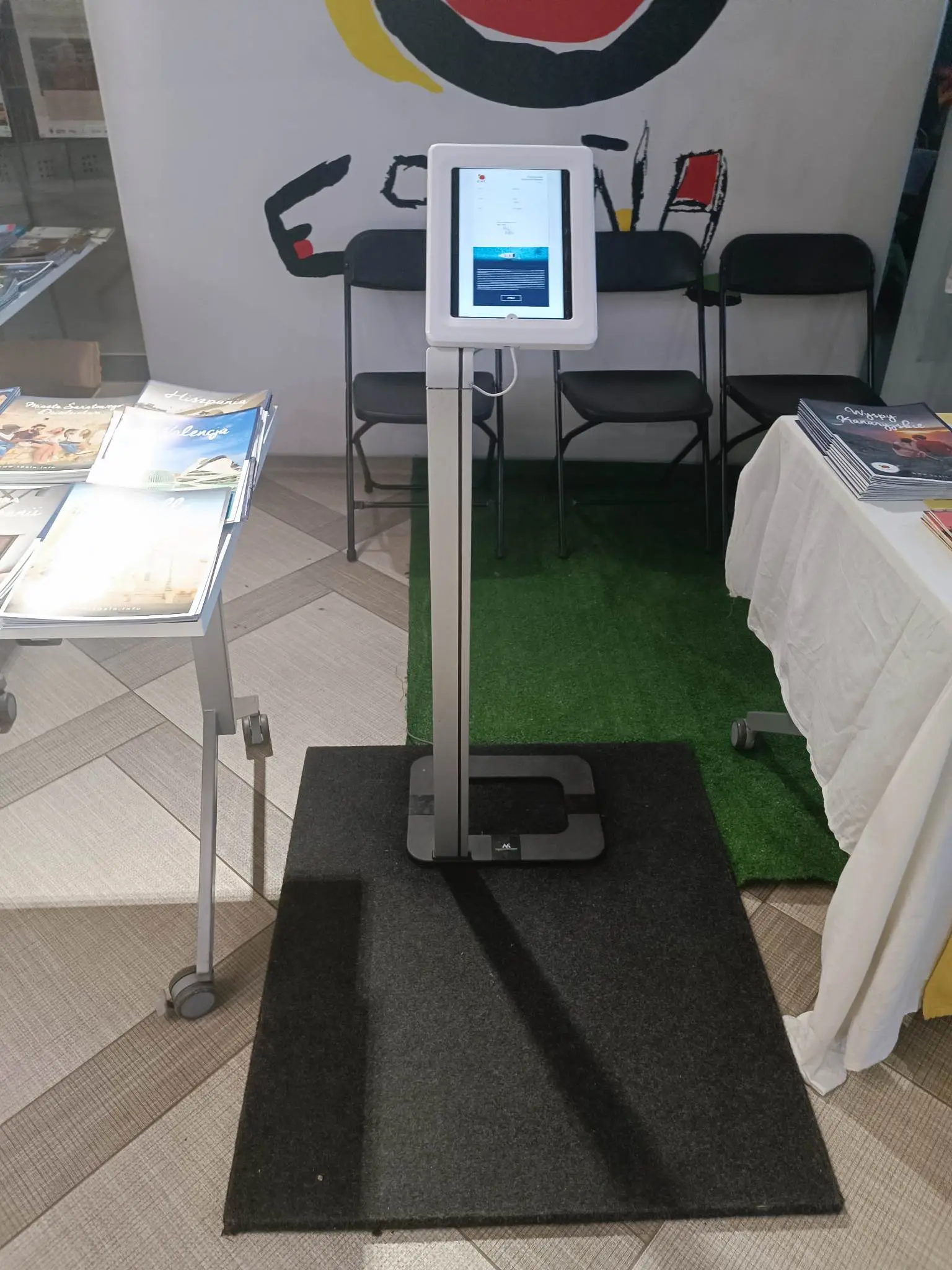 Infokiosk w strefie eventowej